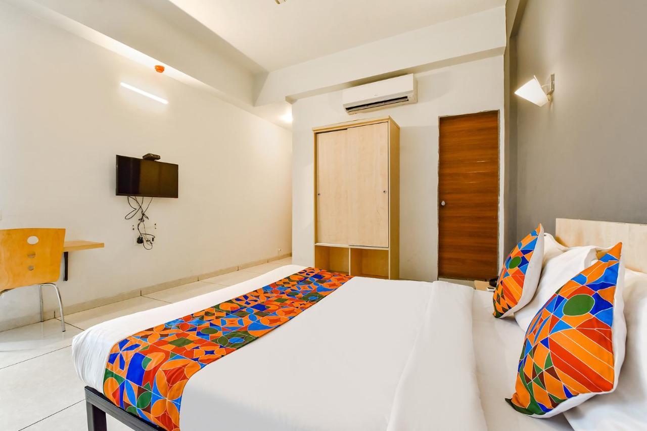 Fabhotel Kaviya - Bopal 아흐메다바드 외부 사진