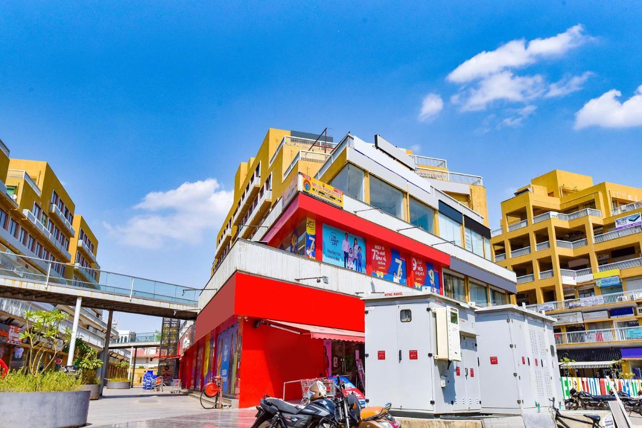 Fabhotel Kaviya - Bopal 아흐메다바드 외부 사진