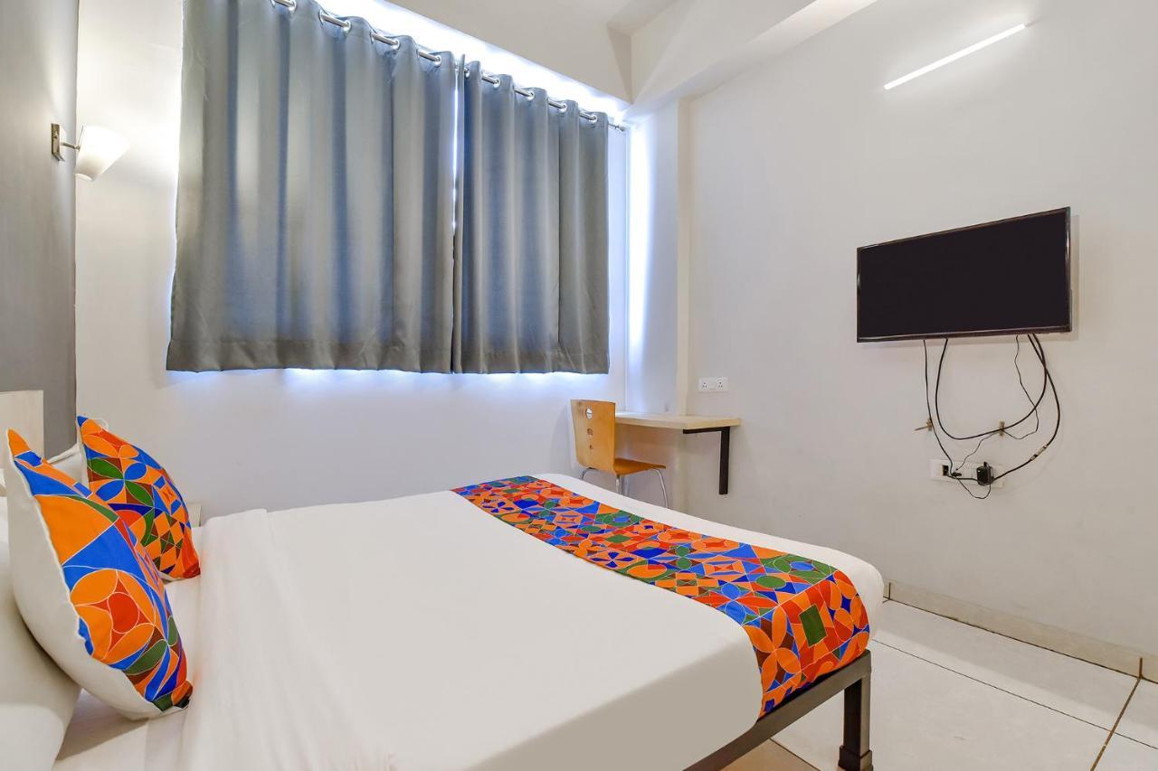Fabhotel Kaviya - Bopal 아흐메다바드 외부 사진